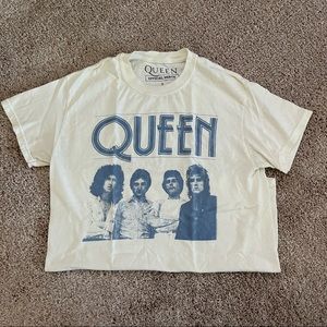 Queen Band Tee Size Small (Women’s)